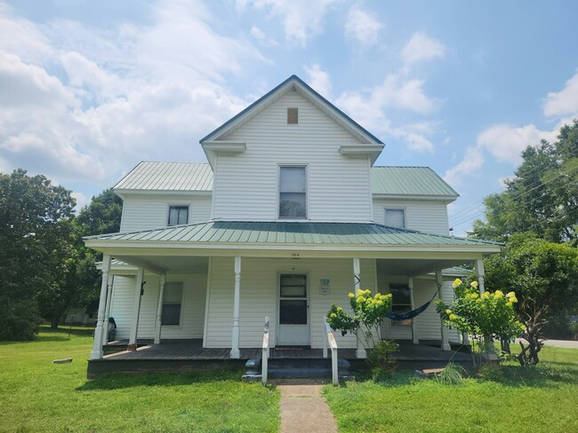 property at 302 Dahl St