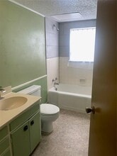 517 N Western Ave in Cordell, OK - Foto de edificio - Building Photo