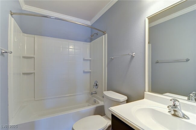 property at 389 Newbury Ct
