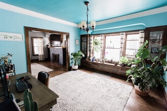 2196 Bunts Rd in Lakewood, OH - Building Photo - Building Photo