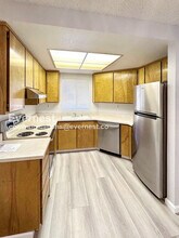 556 Shadowgraph Dr in San Jose, CA - Building Photo - Building Photo