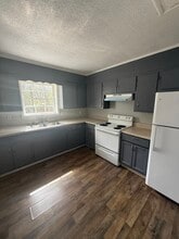 2725 Clayton Dr NW in Huntsville, AL - Building Photo - Building Photo