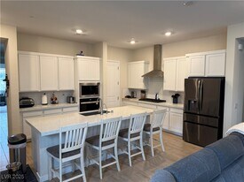 815 Eaton Fls St in Henderson, NV - Building Photo