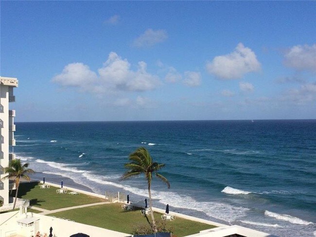 3580 S Ocean Blvd-Unit -7f in South Palm Beach, FL - Building Photo - Building Photo