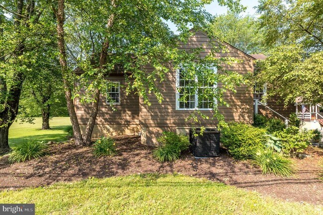 3563 Aquetong Rd in New Hope, PA - Building Photo - Building Photo