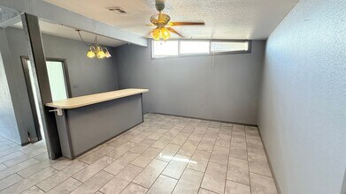 2209 Magnolia Dr in Las Cruces, NM - Building Photo - Building Photo