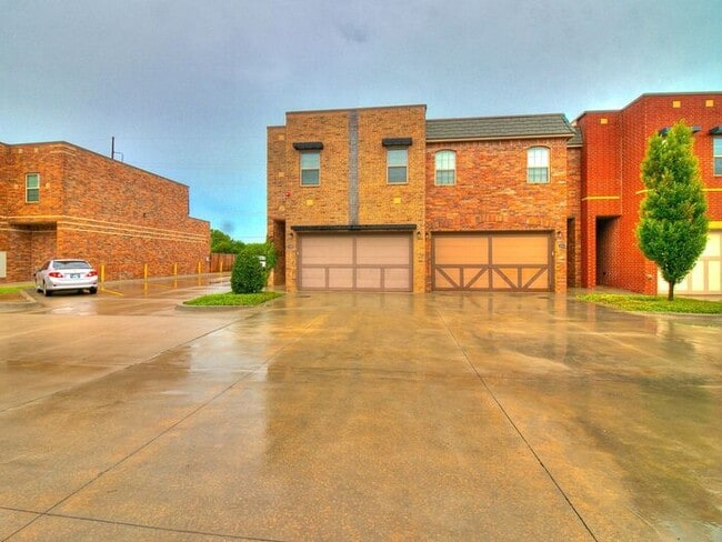 4744 W Main St photo'