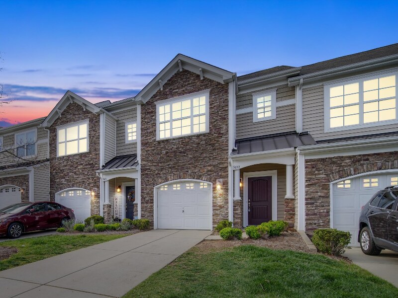 5657 Tipperlinn Way in Charlotte, NC - Building Photo