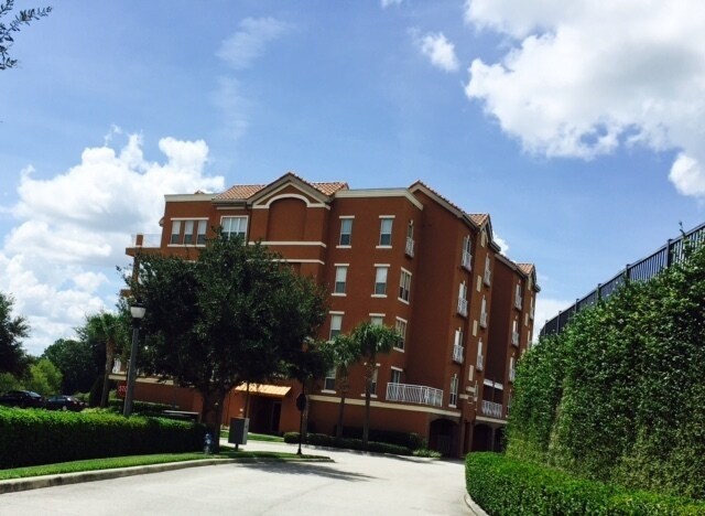 7508 Toscana Blvd in Orlando, FL - Building Photo - Building Photo