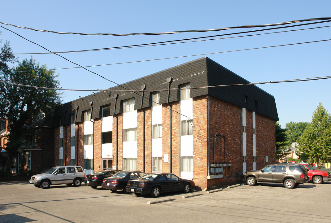 1400 Neil Ave in Columbus, OH - Building Photo