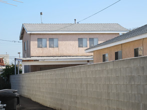 619 Nectarine St in Inglewood, CA - Foto de edificio - Building Photo