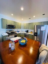 104 S 24th St in Pittsburgh, PA - Building Photo - Building Photo