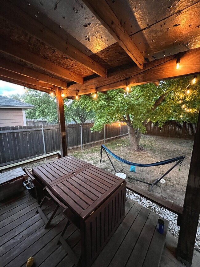 7205 Alegre Pass in Austin, TX - Building Photo - Building Photo