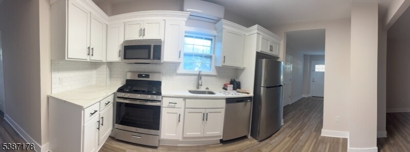 186 Center St in New Milford, NJ - Building Photo