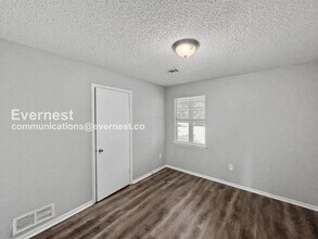 3465 Cherry Cove W in Horn Lake, MS - Building Photo - Building Photo