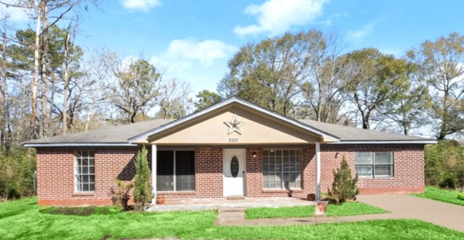 property at 2100 Hill Top Ct