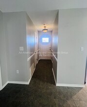 2220 Kerra Ln in Navarre, FL - Foto de edificio - Building Photo