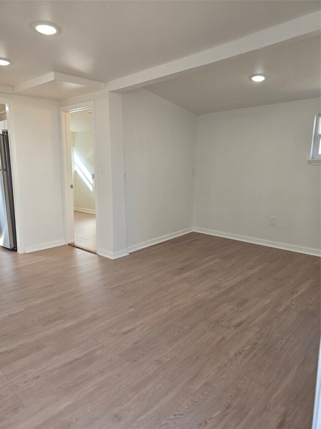 property at 505 Park Ln