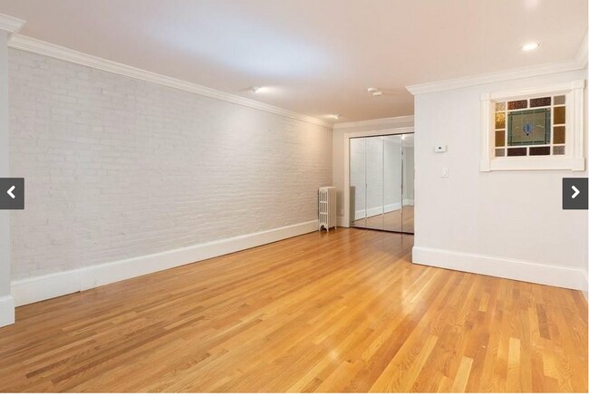 111 St Botolph St in Boston, MA - Building Photo - Building Photo