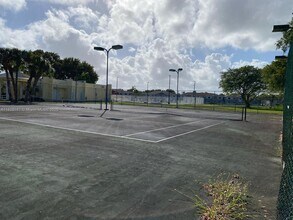 10350 SW 220th St in Cutler Bay, FL - Building Photo - Building Photo