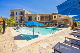 ABQ Uptown Apartments in Albuquerque, NM - Foto de edificio - Building Photo