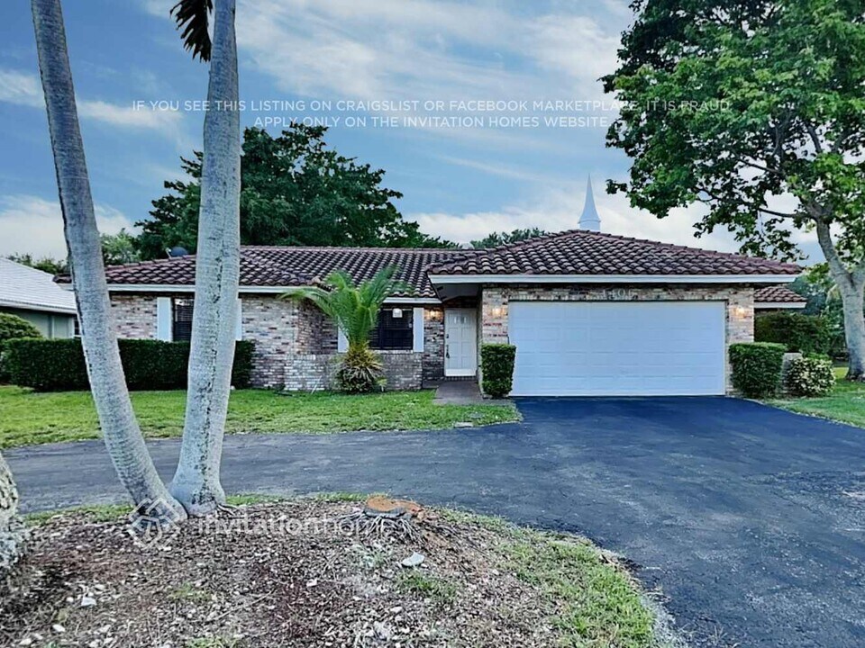 1406 NW 113th Terrace in Coral Springs, FL - Building Photo