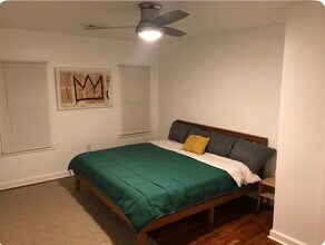 240 South Ave, Unit unit #4 in Rochester, NY - Foto de edificio - Building Photo