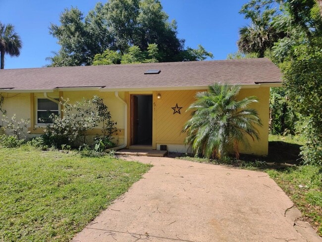 51 St Johanna Dr