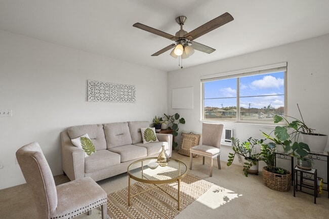 51 Kihalani St in Kihei, HI - Building Photo - Building Photo