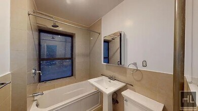 East 12th Street in New York, NY - Building Photo - Building Photo