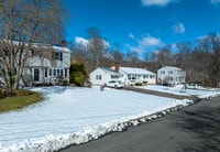 Apartamentos en Windsor Locks, CT