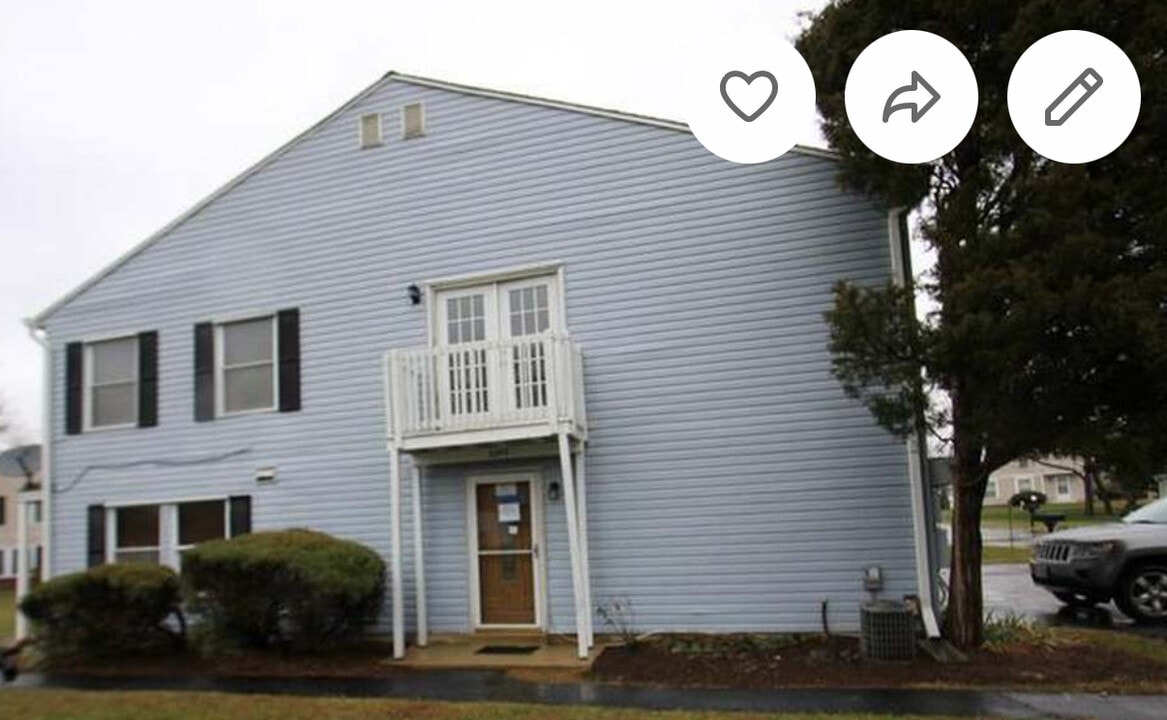 3357 Chester Grove Rd in Upper Marlboro, MD - Foto de edificio