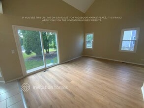 134 Brookwood Ln E in Bolingbrook, IL - Building Photo - Building Photo