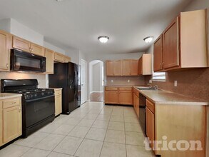 3915 Liberty Square Trail in Fresno, TX - Building Photo - Building Photo