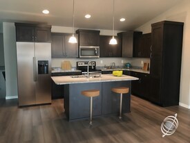 4538 13th St S in Moorhead, MN - Building Photo