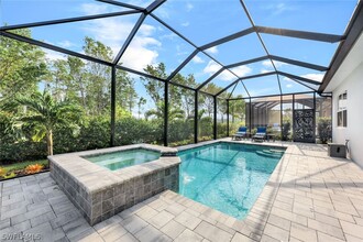 28109 Seasons Tide Ave in Bonita Springs, FL - Building Photo - Building Photo