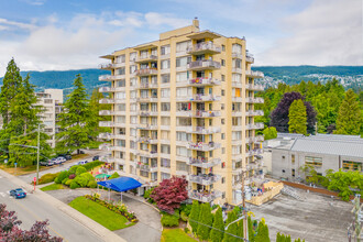 Highgate House in West Vancouver, BC - Building Photo - Building Photo