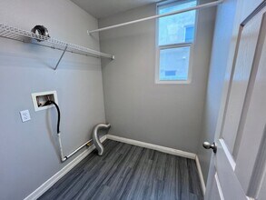 44902 Dusty Rd in Lancaster, CA - Building Photo - Building Photo