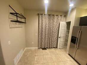 13516 Via Varra in Broomfield, CO - Foto de edificio - Building Photo