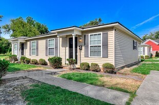 1718A Hicks St in Augusta, GA - Building Photo