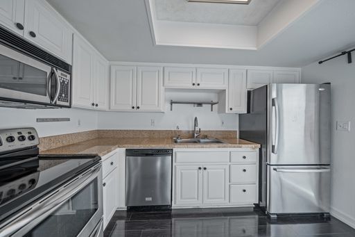 3676 Bancroft St in San Diego, CA - Building Photo - Building Photo