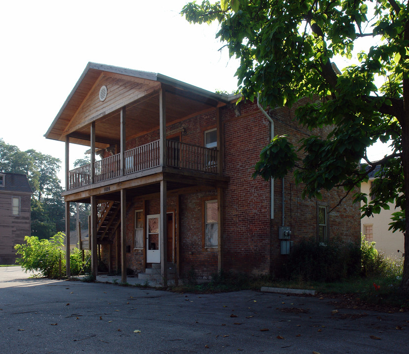 1026 N Huron St in Toledo, OH - Building Photo