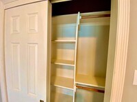 4918 Noble St photo'