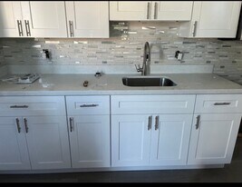 1730 NW 50th St in Miami, FL - Building Photo