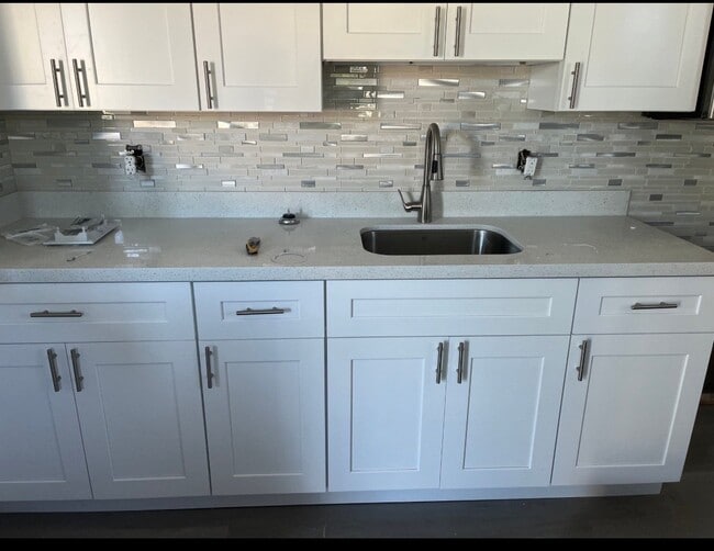 1730 NW 50th St