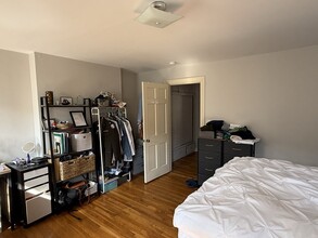 97 West Cedar St, Unit 3 in Boston, MA - Building Photo - Building Photo