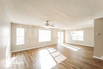 6222 Hickory Ln Cir in Union City, GA - Building Photo - Building Photo