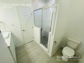 2202 S Sports Dr in Pharr, TX - Building Photo - Building Photo