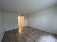 4384 NW 9th Ave photo'