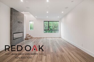 18303 Oakbury Cir in Los Angeles, CA - Building Photo - Building Photo